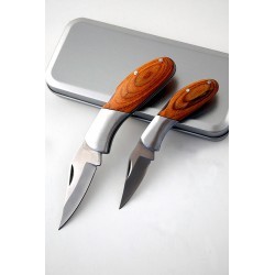 estuche 2 navajas mango madera 14 y 11 cm abiertas